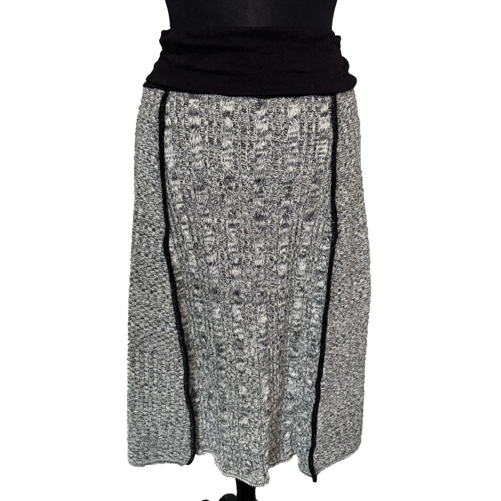 NEW Green 3 A Line‎ Skirt Size M Black White 4 Panel High Rise USA